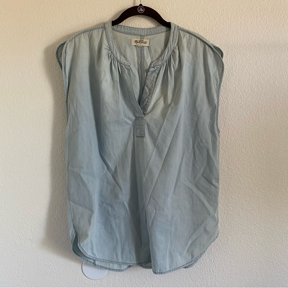 Madewell Women's Size Medium Blue Chambray Denim Popover Top - Picture 2 of 5